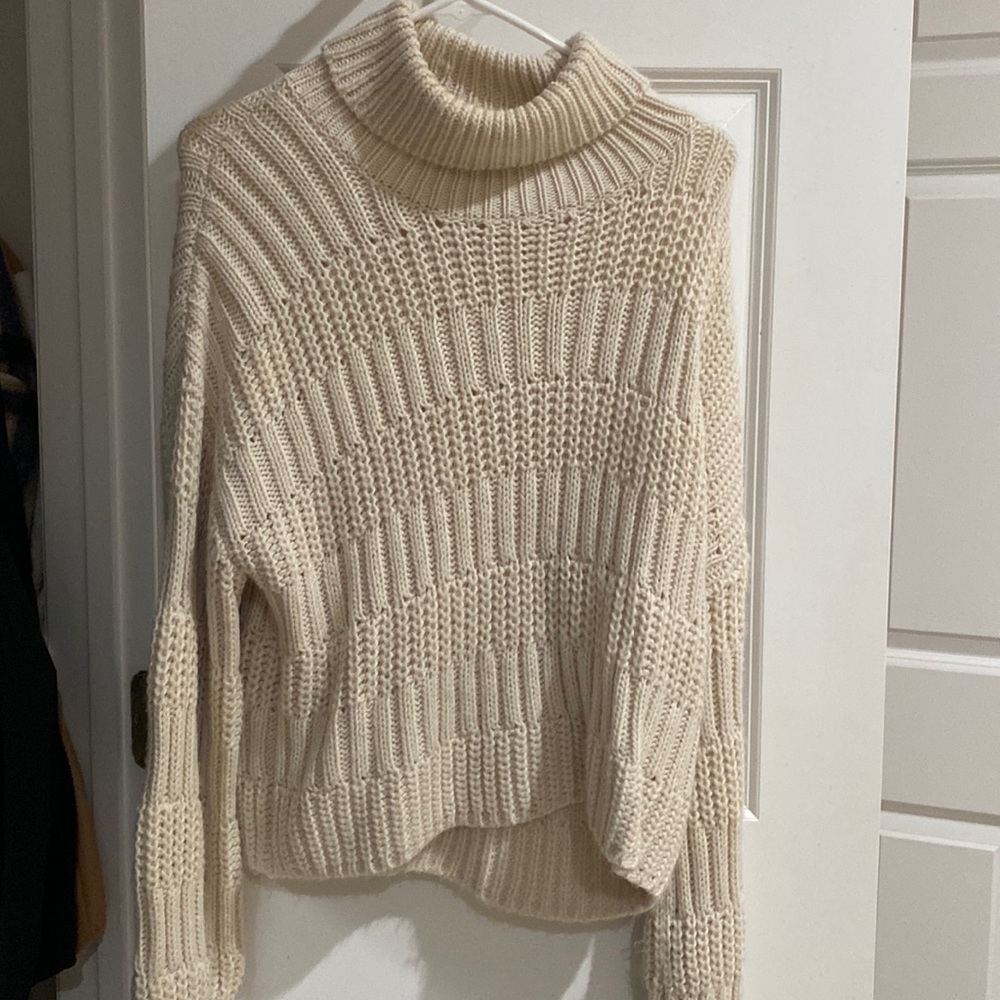 Aeropostale sweater